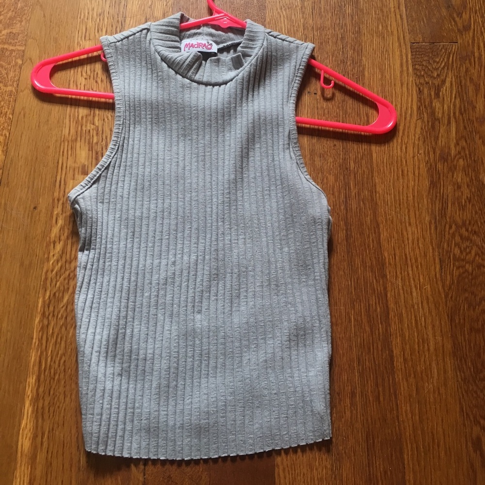 Fitted tank top