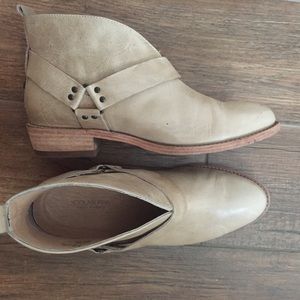 Sand leather booties