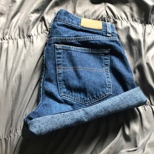VINTAGE TOMMY HILFIGER JEAN SHORTS