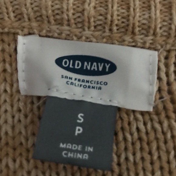 NWOT Old Navy Sweater - Picture 4 of 4