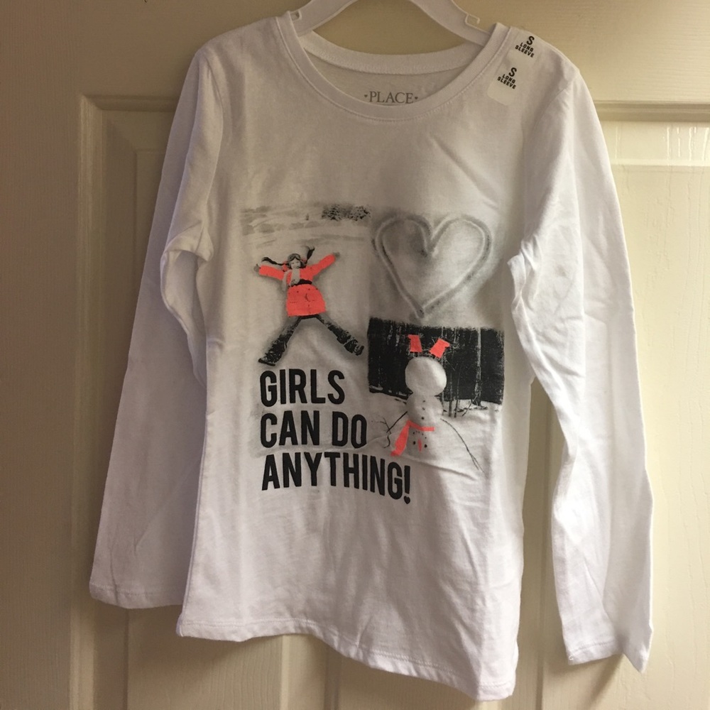 Long sleeve shirt. Girl.