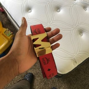 Mcm belt sz 34