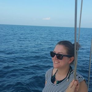 Meet your Posher, Rachel