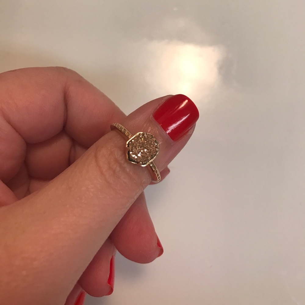 SOLD EUC Kendra Scott Rose Gold Druzy