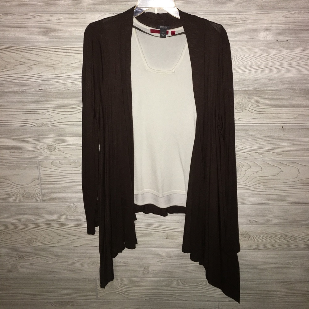 Cream sleeveless sweater with brown long sleeved