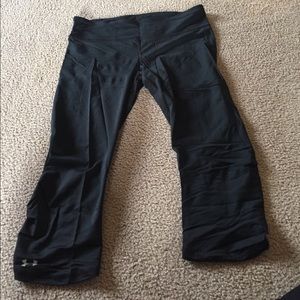Under Amour compression capris.