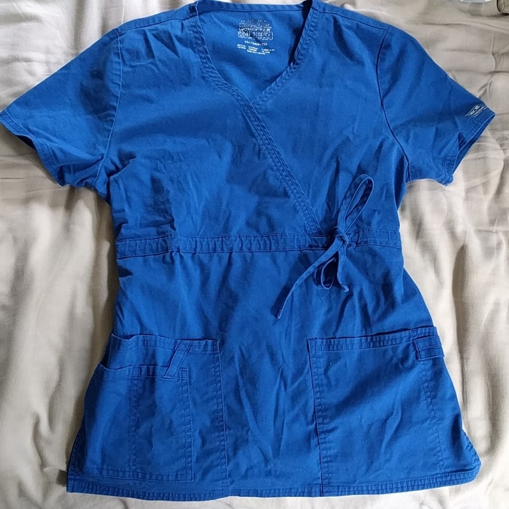 ON HOLD scrub top