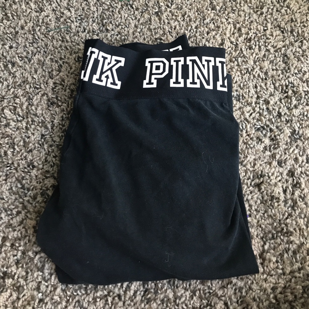 PINK yoga leggings