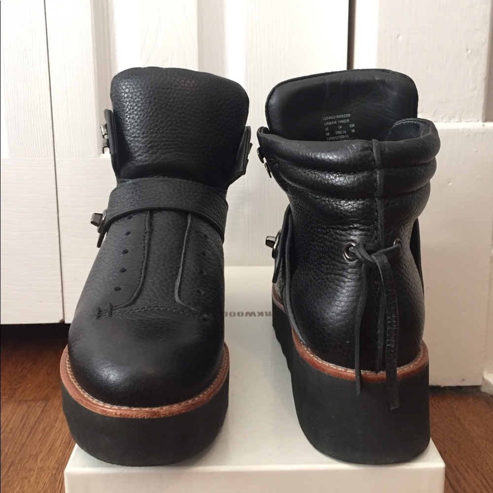 Coach urban hiker leather high top boot- sz 39