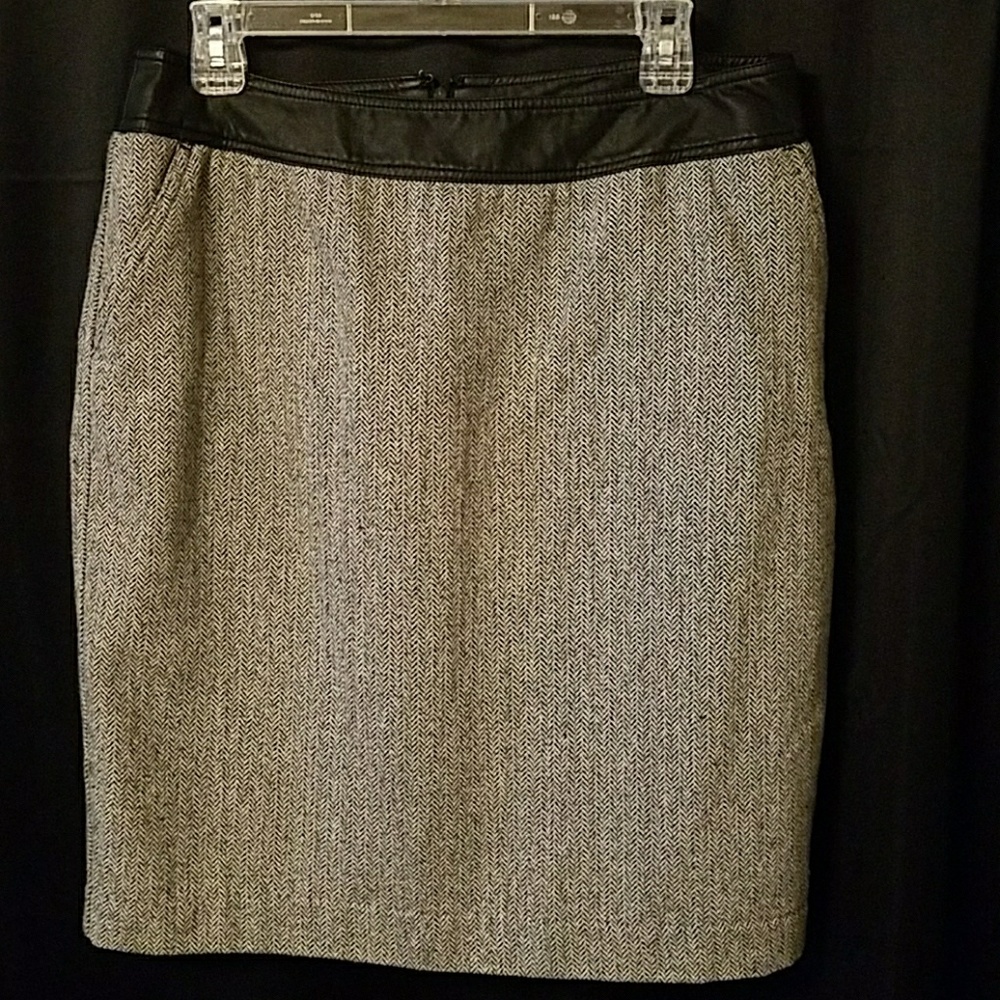 Women's skirt
