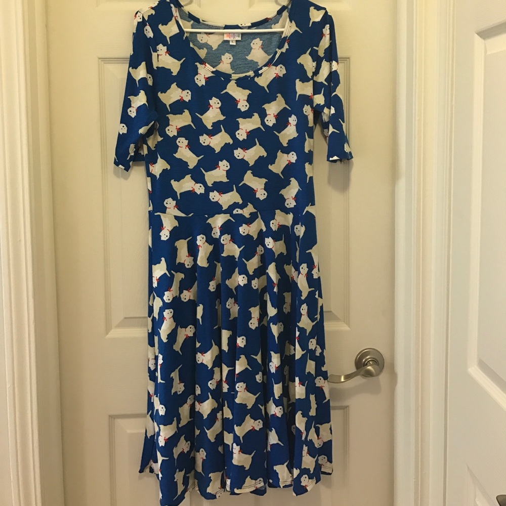 SOLD EUC Lularoe Nicole Dress