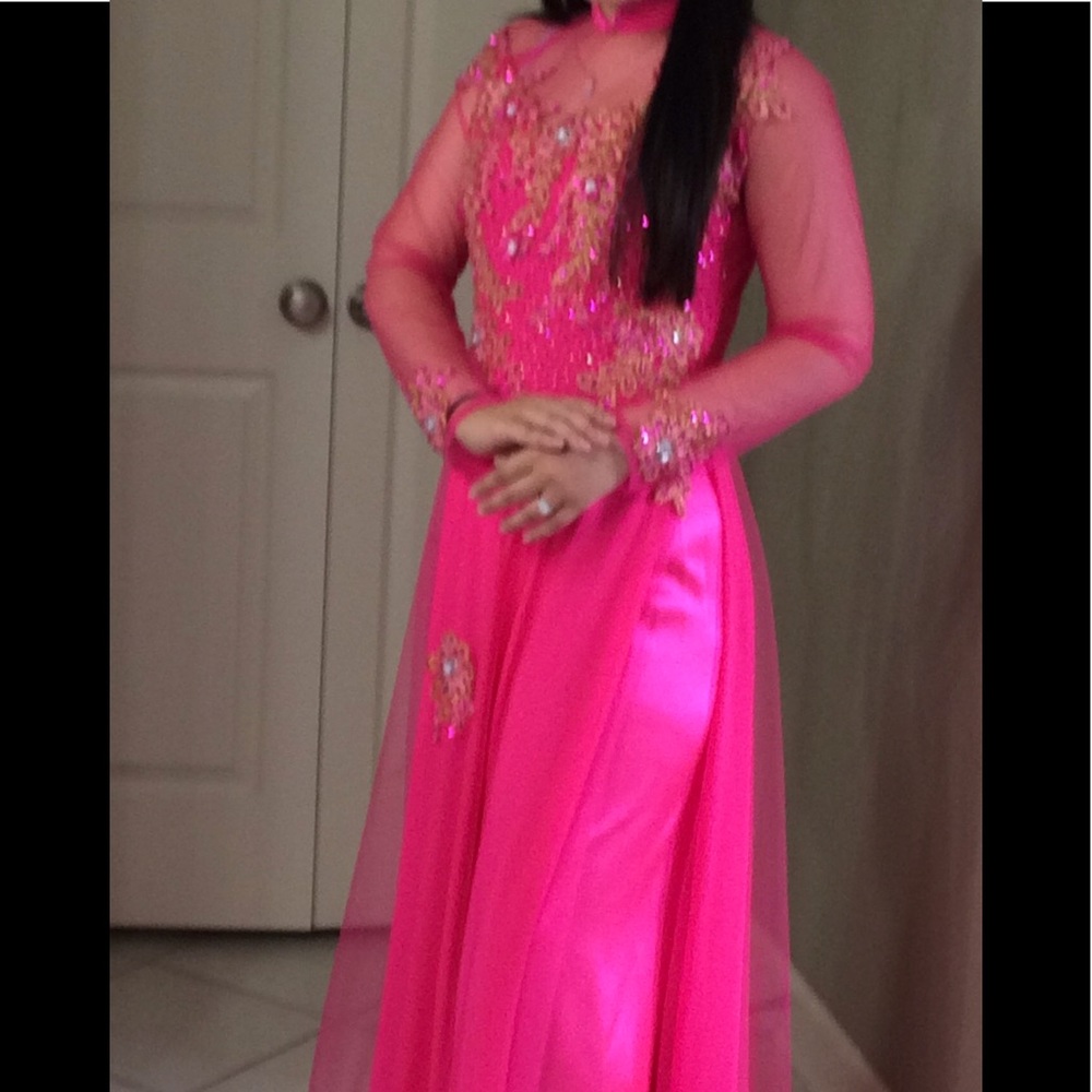 Fuchsia pink  Ao Dai Vietnamese Wedding