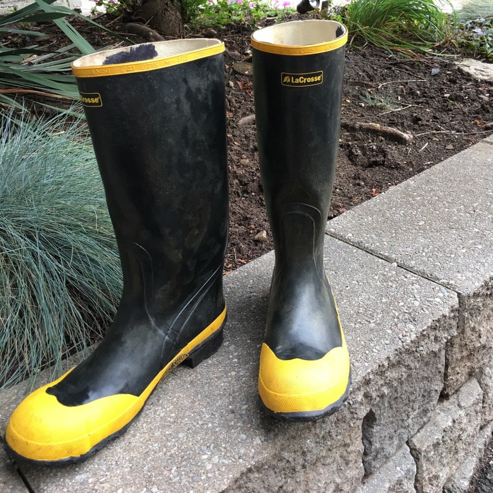 Men's rain boots