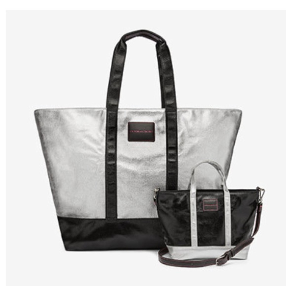 NEW! VS Weekender Bag Travel Set