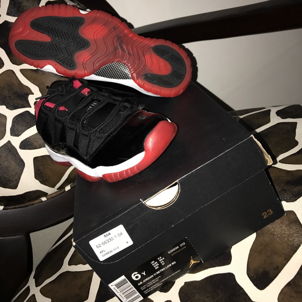 Retro 11 Bred Low