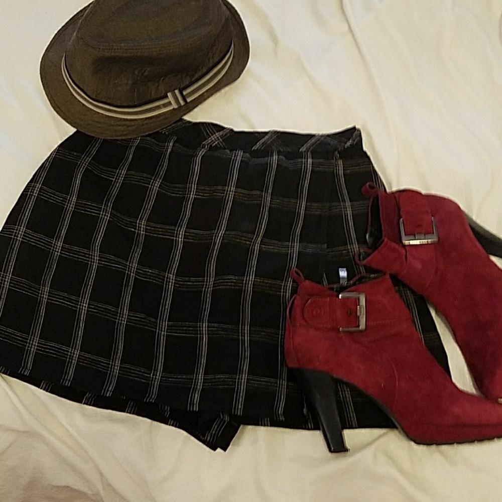 VTG Emanuel engaro linen skort/skirt