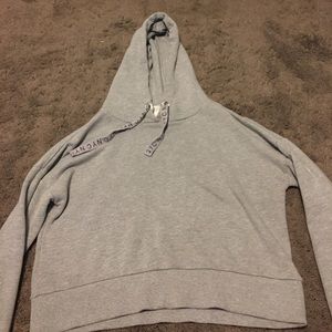 Grey cropped pull over