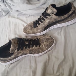 Limited addition, Puma Suede (Snakeskins)