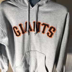 Stitches SF Giants sweatshirt. Only worn once!