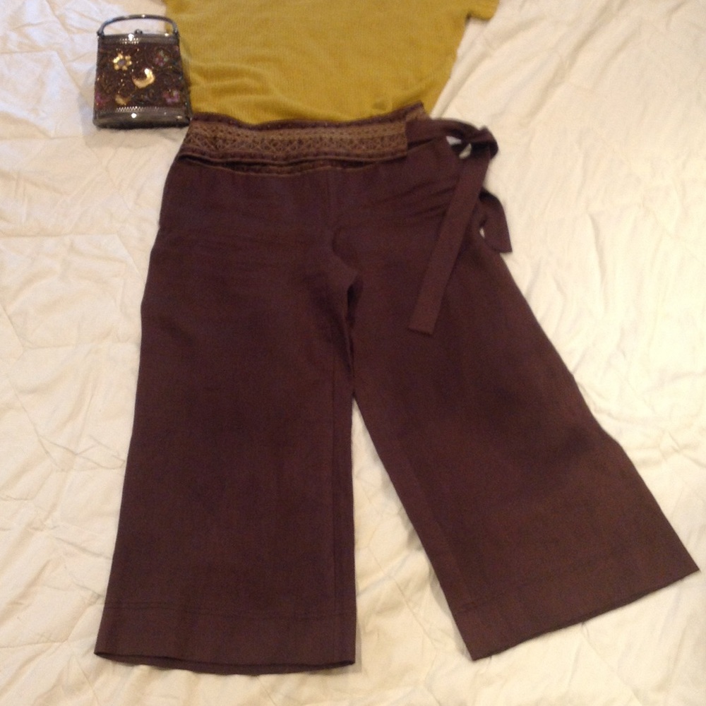 Autograph, New York culottes.