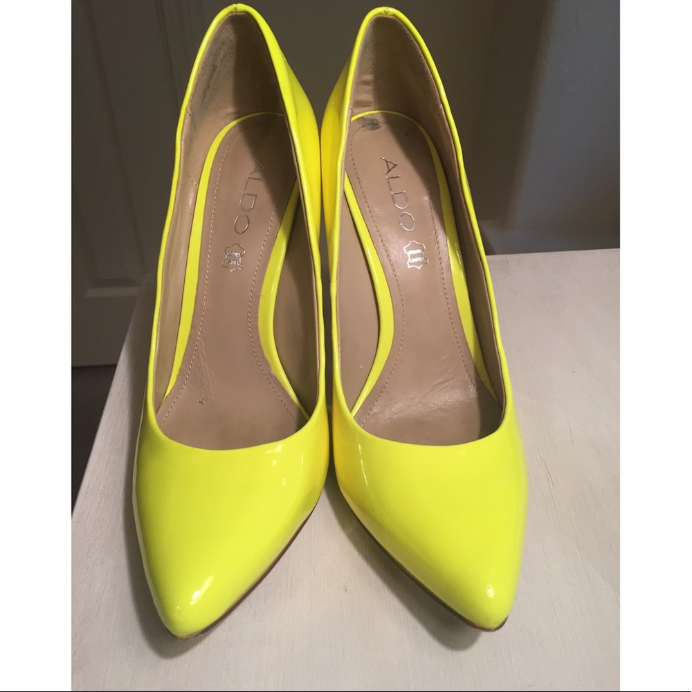 ALDO neon yellow Meade heels