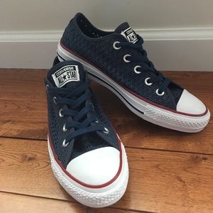 Converse Chuck Taylor All-Star, Navy Mesh, Size 6