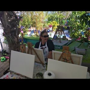 Meet your Posher, Nancie