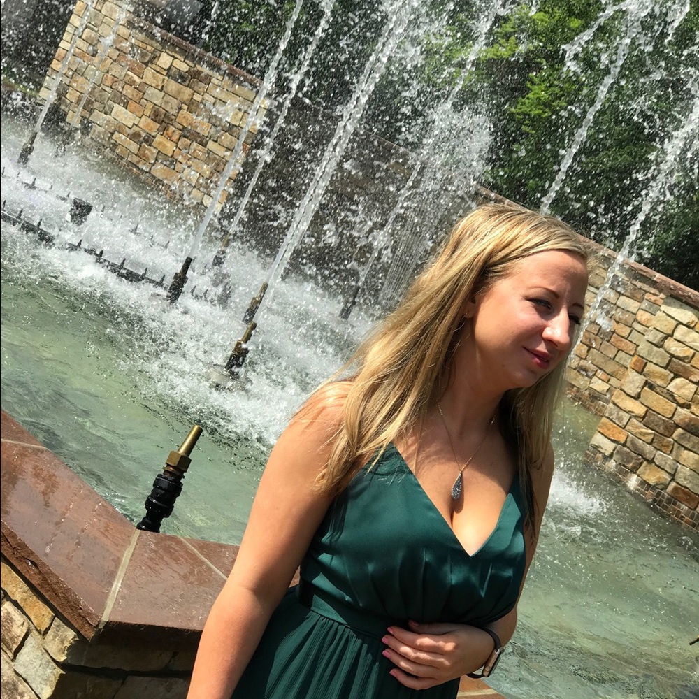 Meet your Posher, Marina