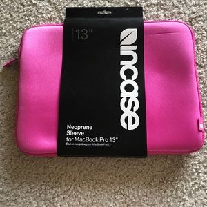 Incase MacBook sleeve
