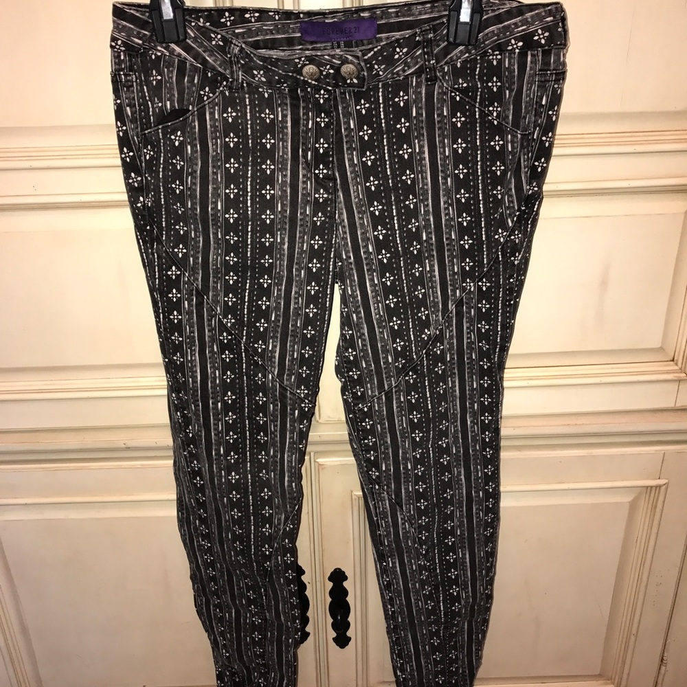 Black and white print jeans