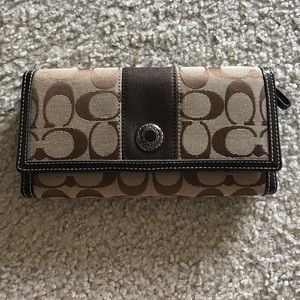 Coach trifold wallet