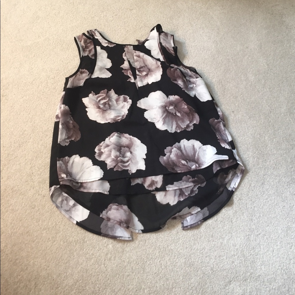 Simply Vera Wang top PXS