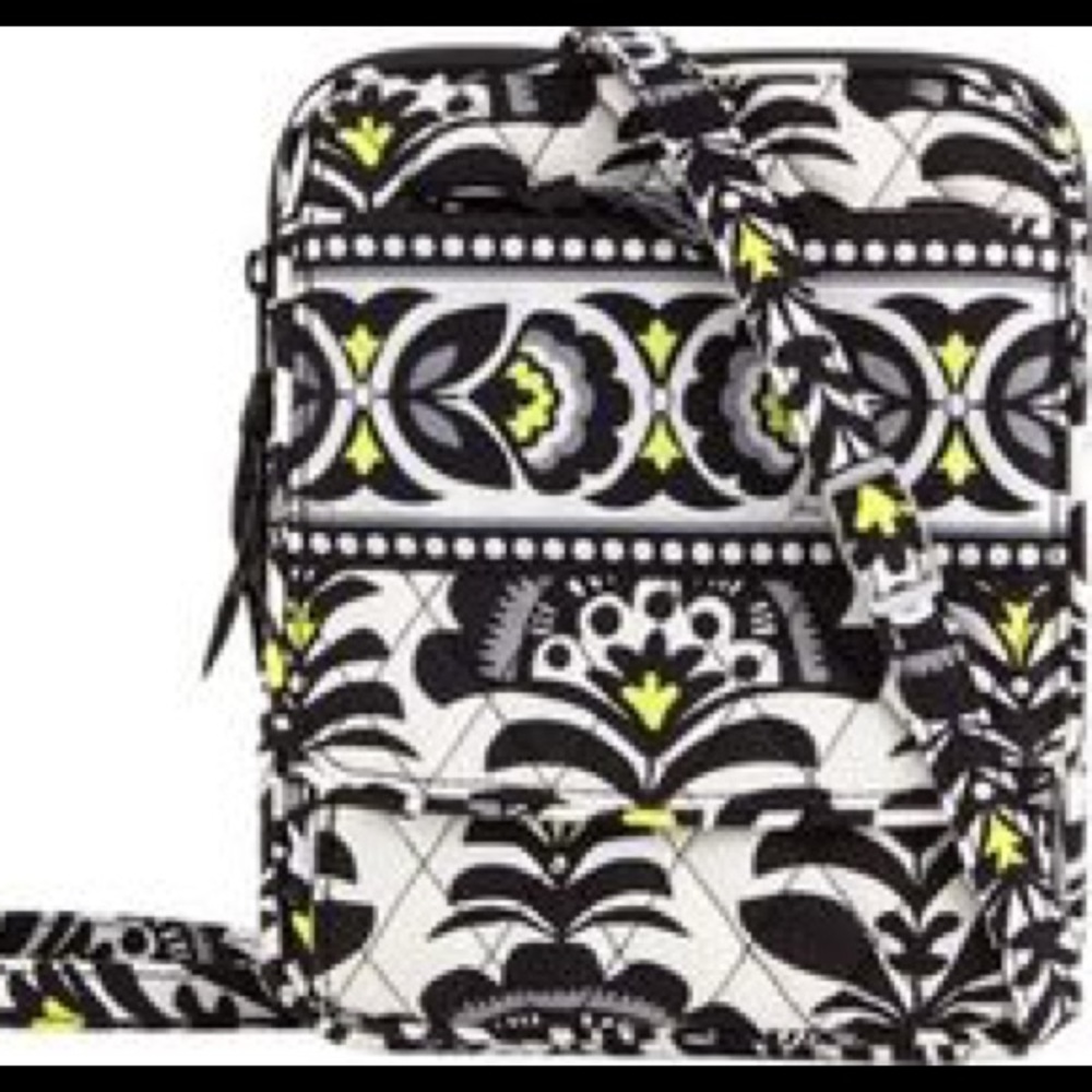 Fanfare Vera Bradley Cross body NWOT
