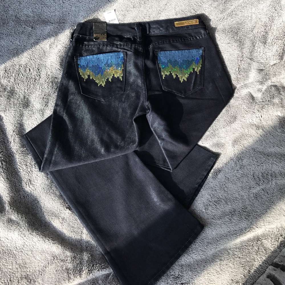 NEW Express Stella boot leg jeans, size 4