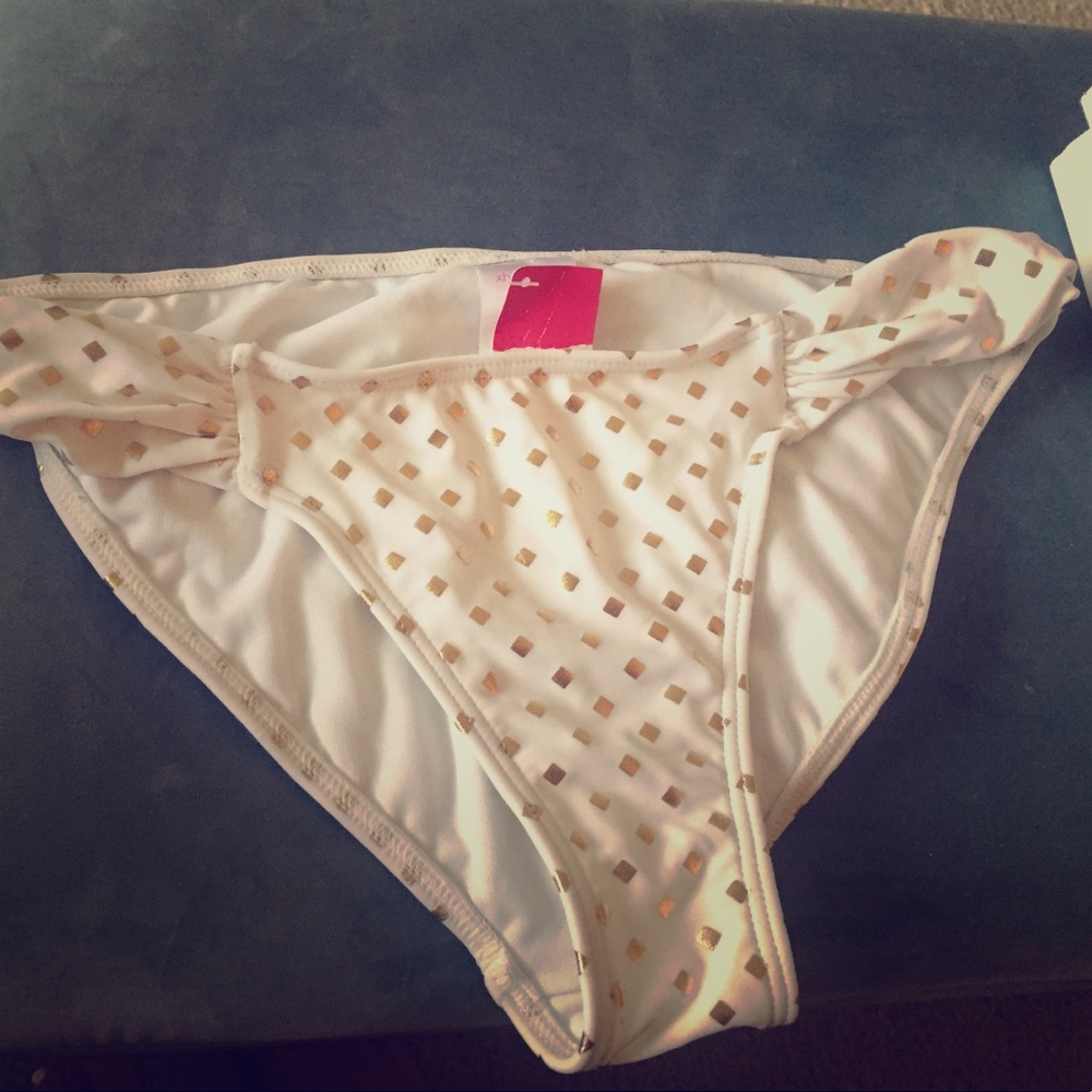 Bathing suit bottoms