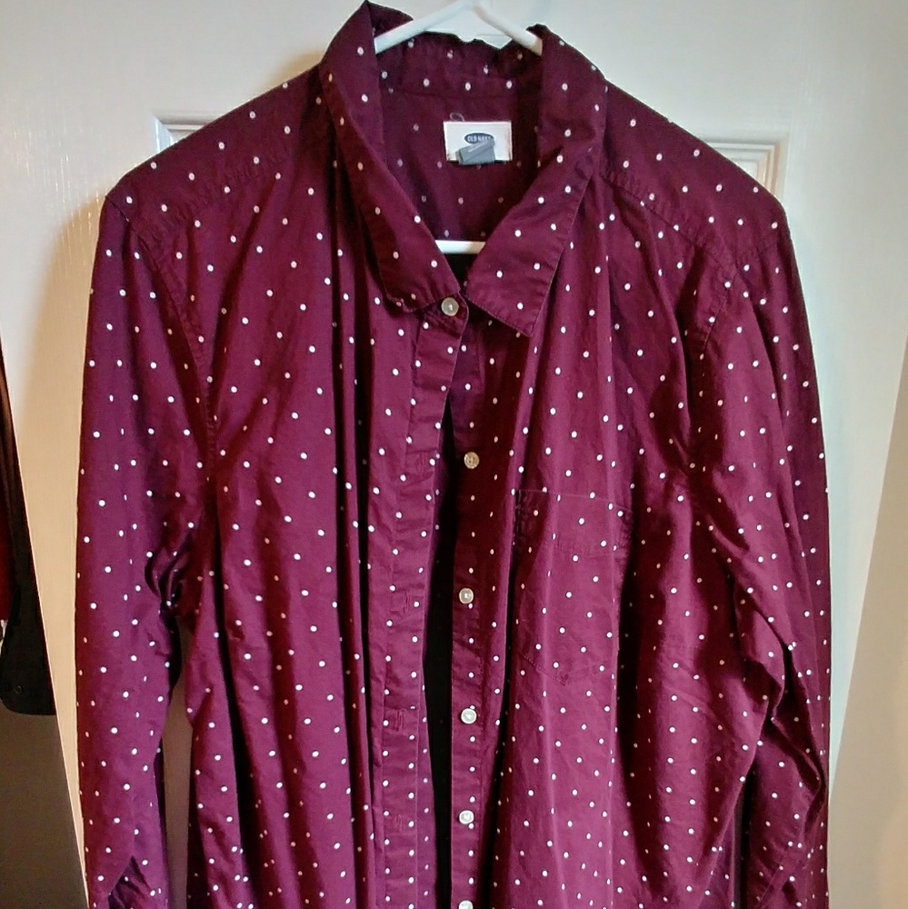 Maroon button up shirt with white spots