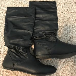 Black riding boots