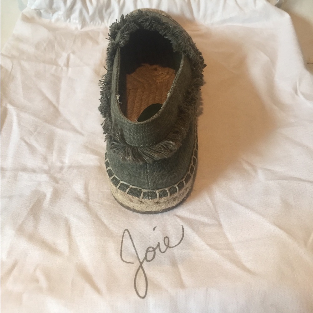 Joie Woman's Olive Green Espadrilles w/ Dust Bag - Picture 5 of 7