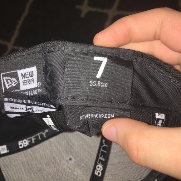 Yankees hat - Picture 2 of 5