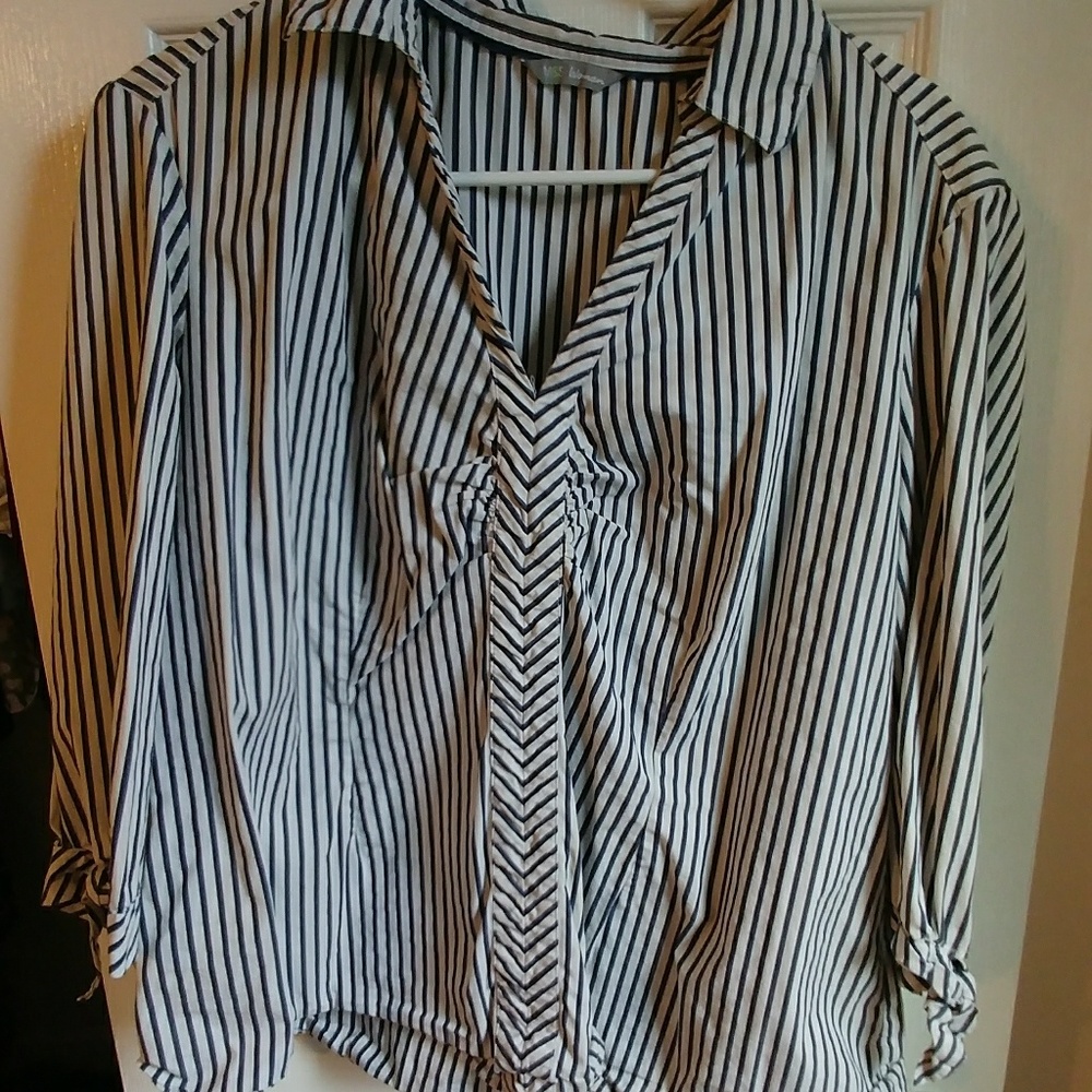 Dress work shirt