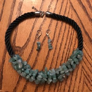 SET Jade Necklace and Earrings