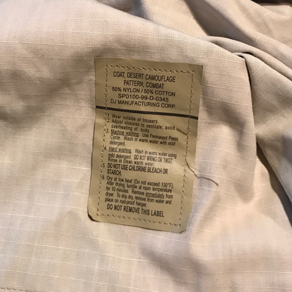 Army Authentic Unisex Desert Camouflage Uniform - image 6