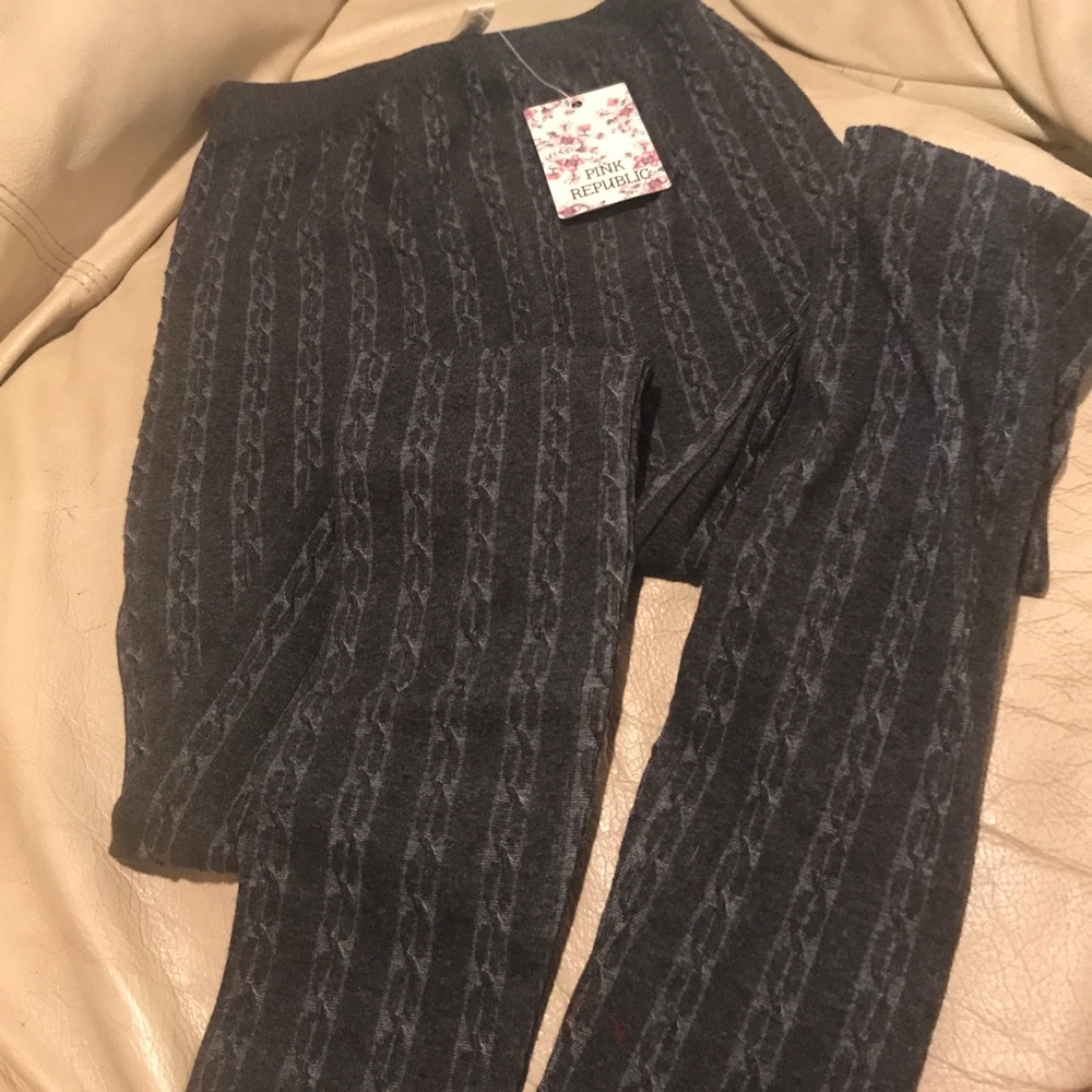 Grey leggings