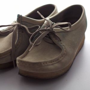 Clarks Wallabees