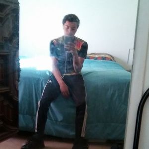 Meet your Posher, Ian