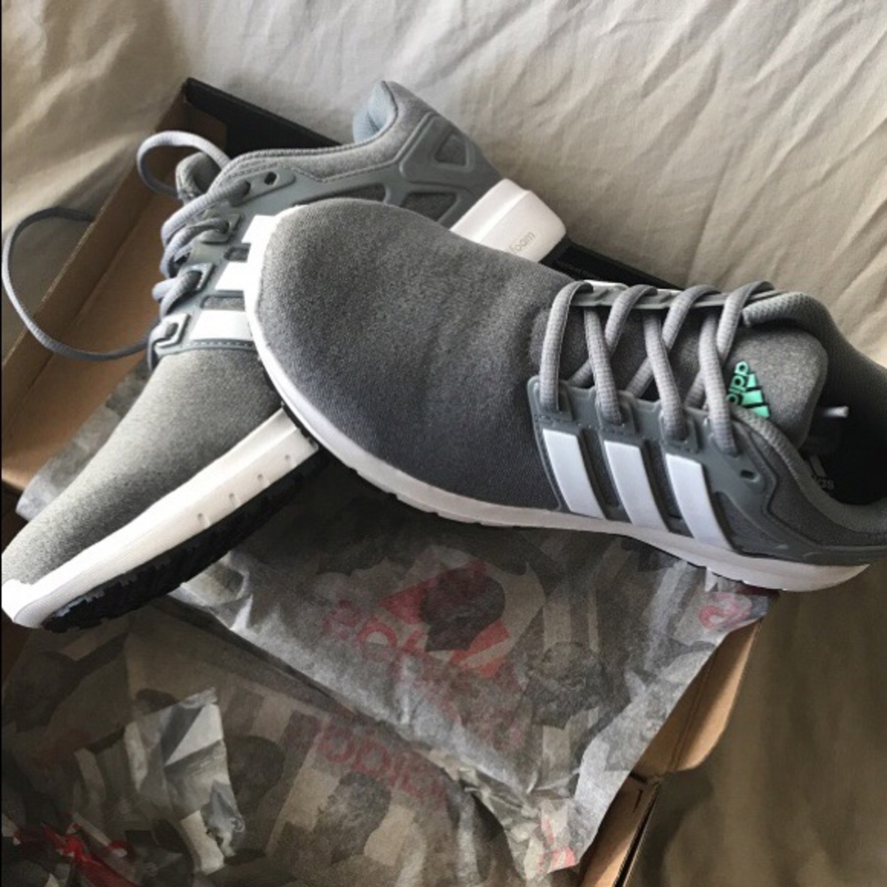 Women's Adidas running gray shoes (8.5)