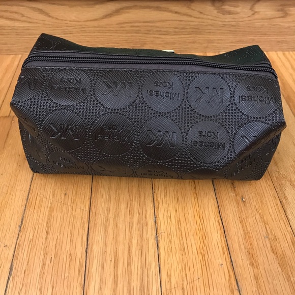 KORS Michael Kors Accessories - Michael Kors cosmetic pouch KORS Michael Kors Accessories - Michael Kors cosmetic pouch