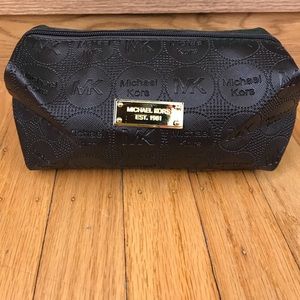 KORS Michael Kors Accessories - Michael Kors cosmetic pouch KORS Michael Kors Accessories - Michael Kors cosmetic pouch