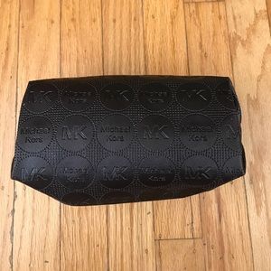 KORS Michael Kors Accessories - Michael Kors cosmetic pouch KORS Michael Kors Accessories - Michael Kors cosmetic pouch