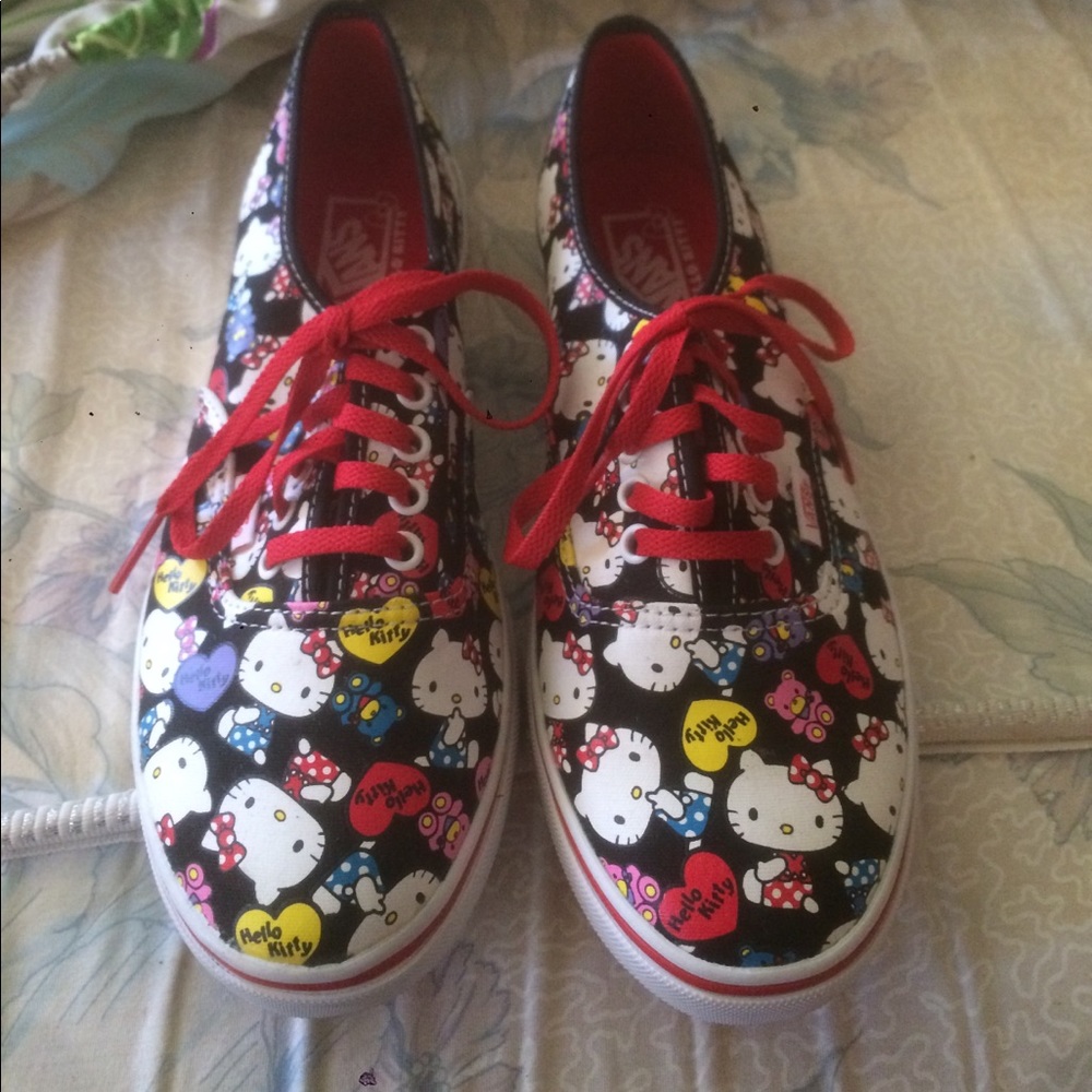 HELLO KITTY VANS❤️